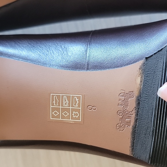 Coach "lauri" kitten heel. Size 8. Dark brown. - Picture 5 of 6